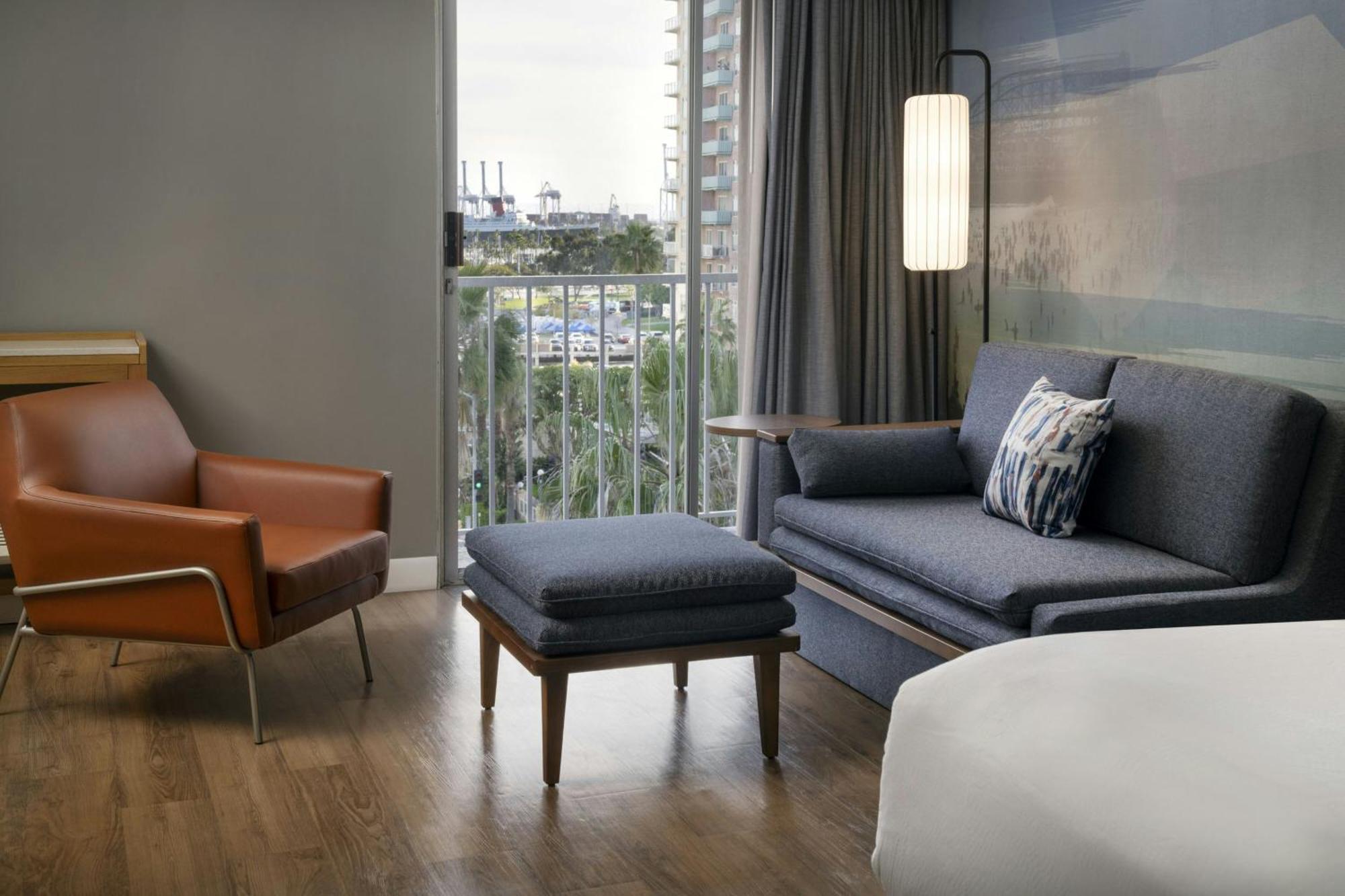 Courtyard By Marriott Long Beach Downtown Esterno foto