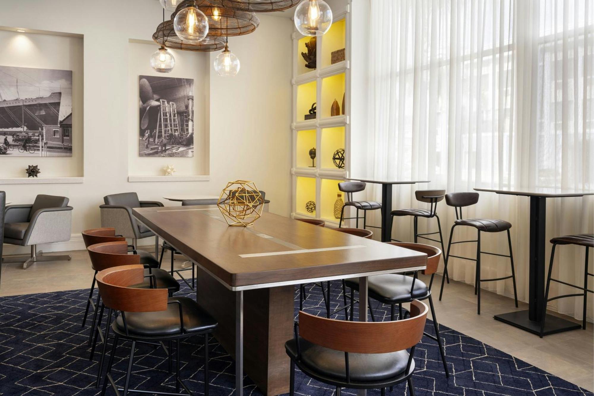 Courtyard By Marriott Long Beach Downtown Esterno foto
